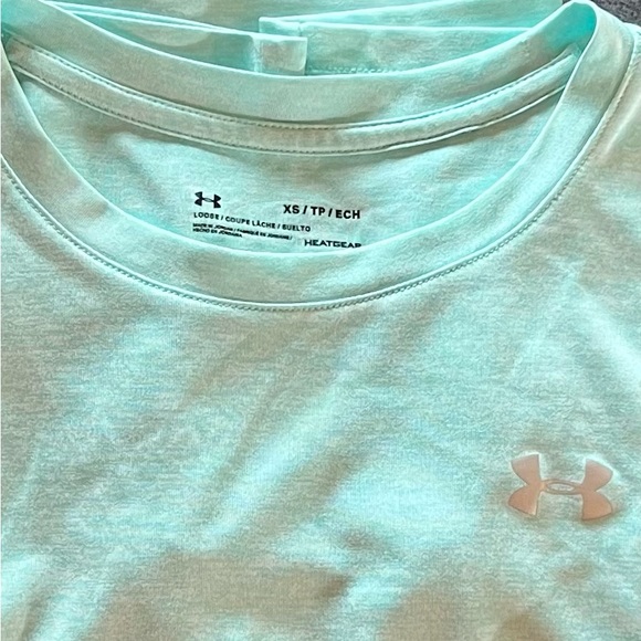 Under Armour Bundle! LIKE NEW! - Picture 6 of 6